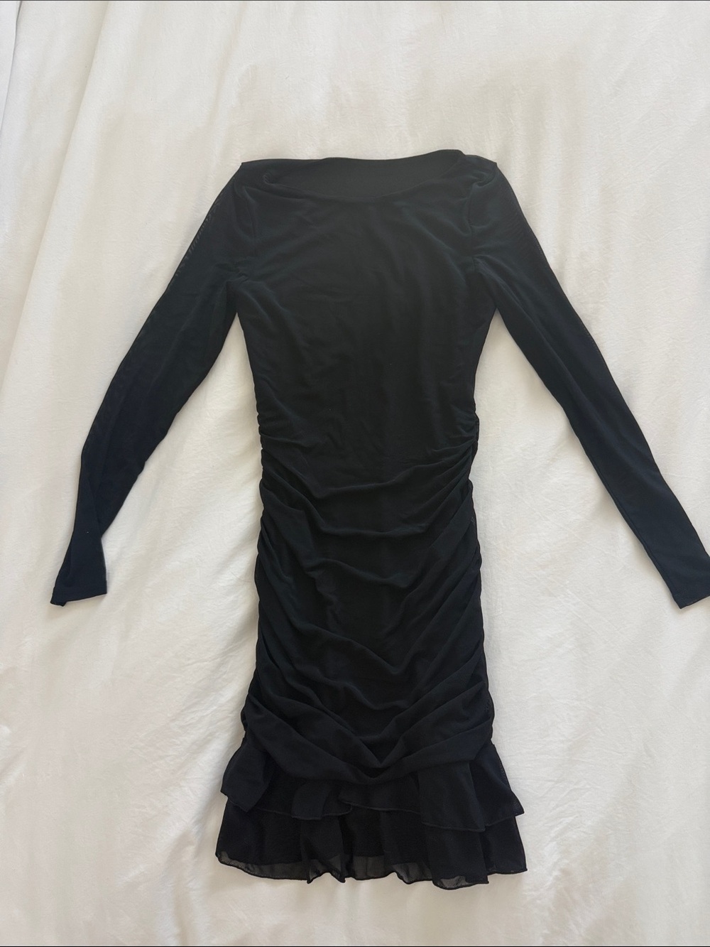 Black Long-Sleeve Ruched Ruffle Hem Dress